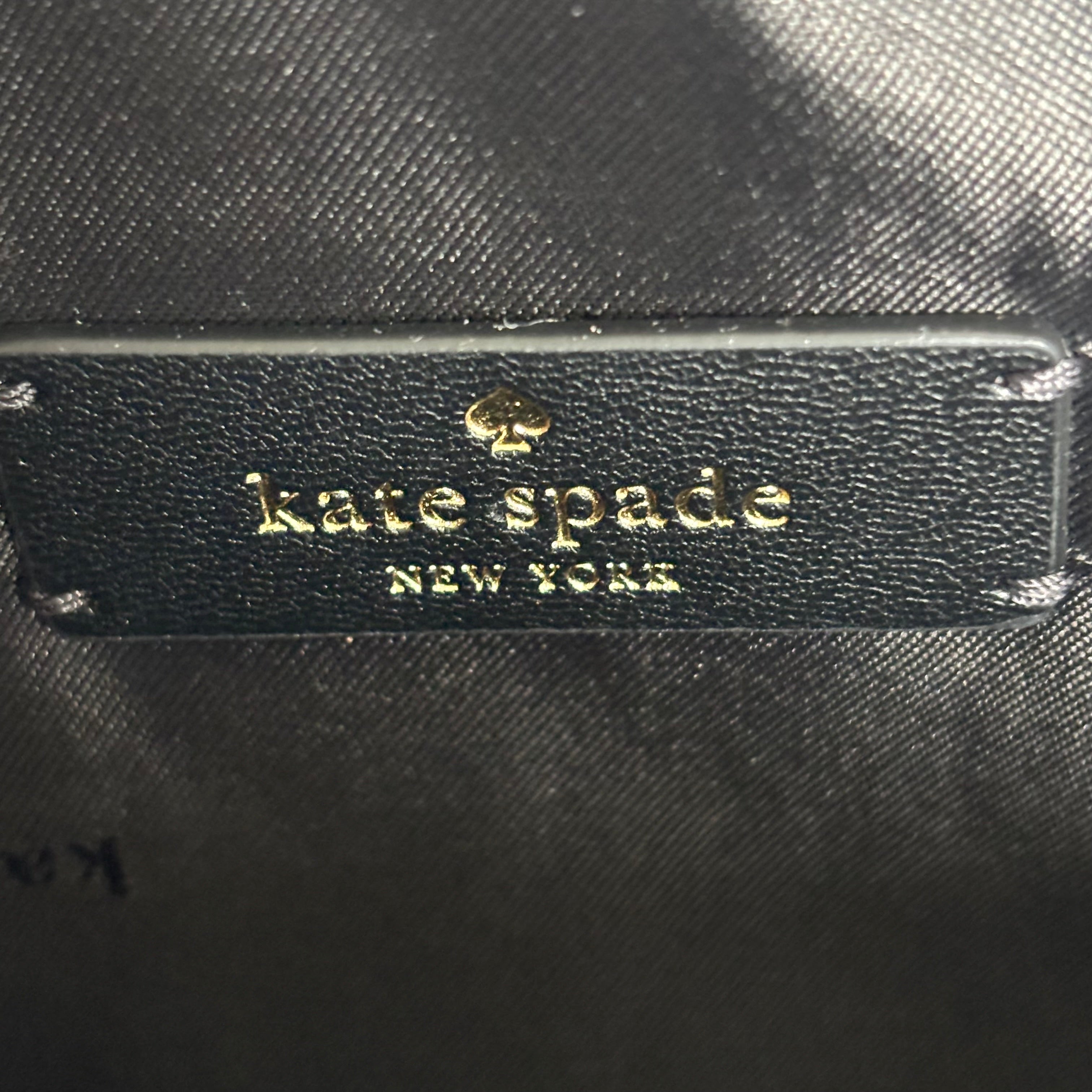 New with tag Kate Spade Flower monogram creamy /black belt bag  Authentic 8.5x6x2